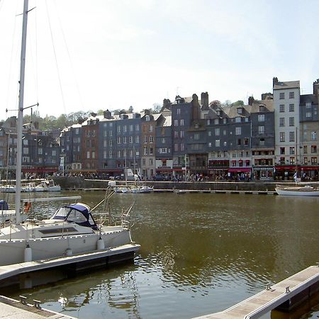 Adonis Hauts De Honfleur Equemauville Bagian luar foto